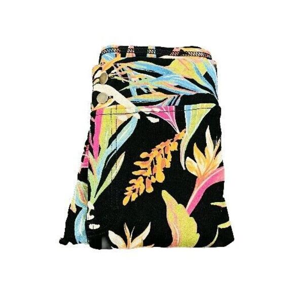 Terra &‎ Sky Womens Plus Size JEGGINGS Black Floral skinny Mid rise 2X 20W-22W - Picture 1 of 9